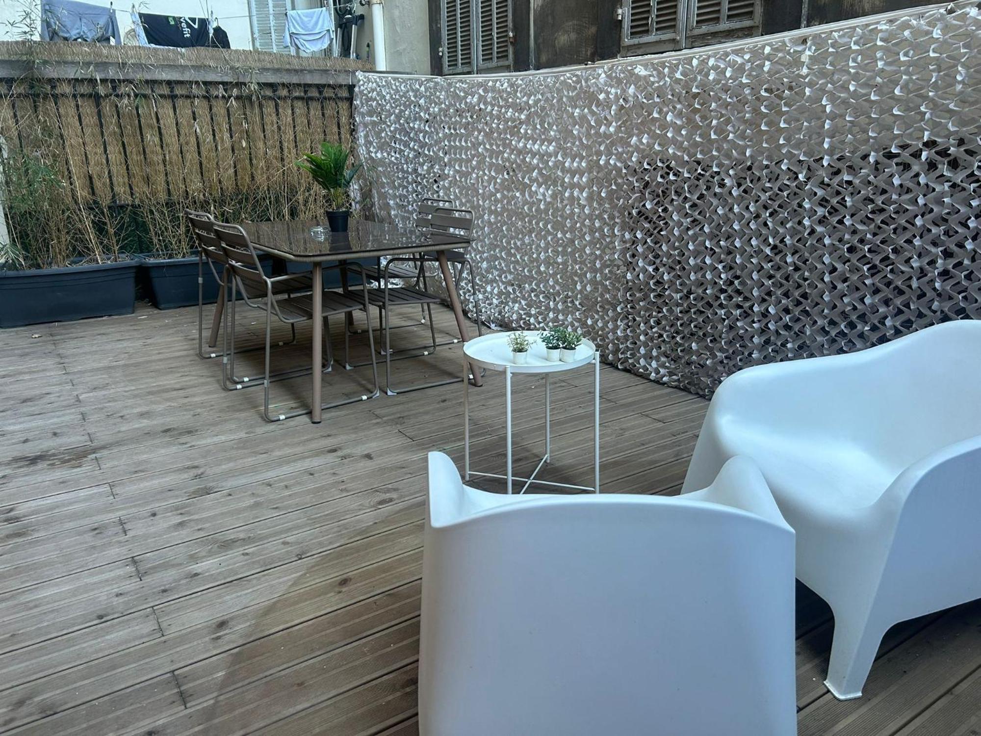 Chez Marie Et Romain- Appartement De Charme Au Coeur De La Joliette Proche Panier Centre Ville Marseilles Exterior foto